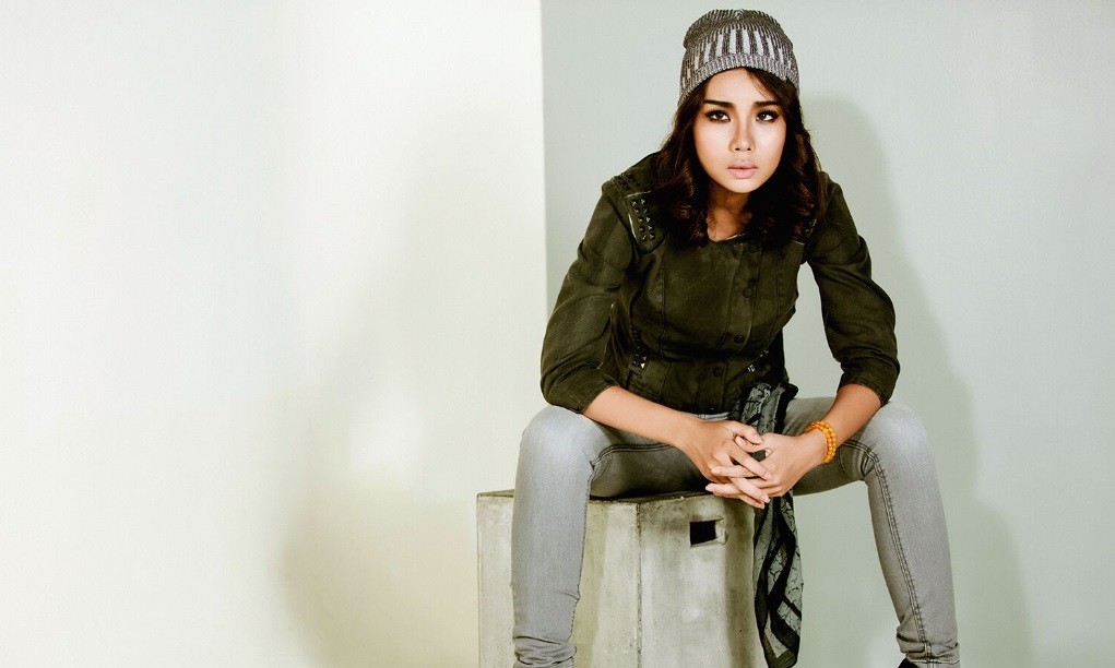 Tiểu sử Lại Thanh Hương sinh vào năm 1992 tại Hải Phòng, Việt Nam Tiểu sử Lại Thanh Hương sinh vào năm 1992 tại Hải Phòng, Việt Nam