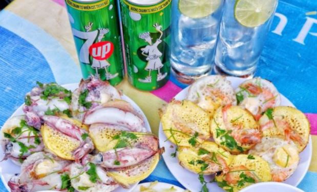 Đến Nha Trang ăn gì? Hãy cùng thưởng thức bánh căn nhé