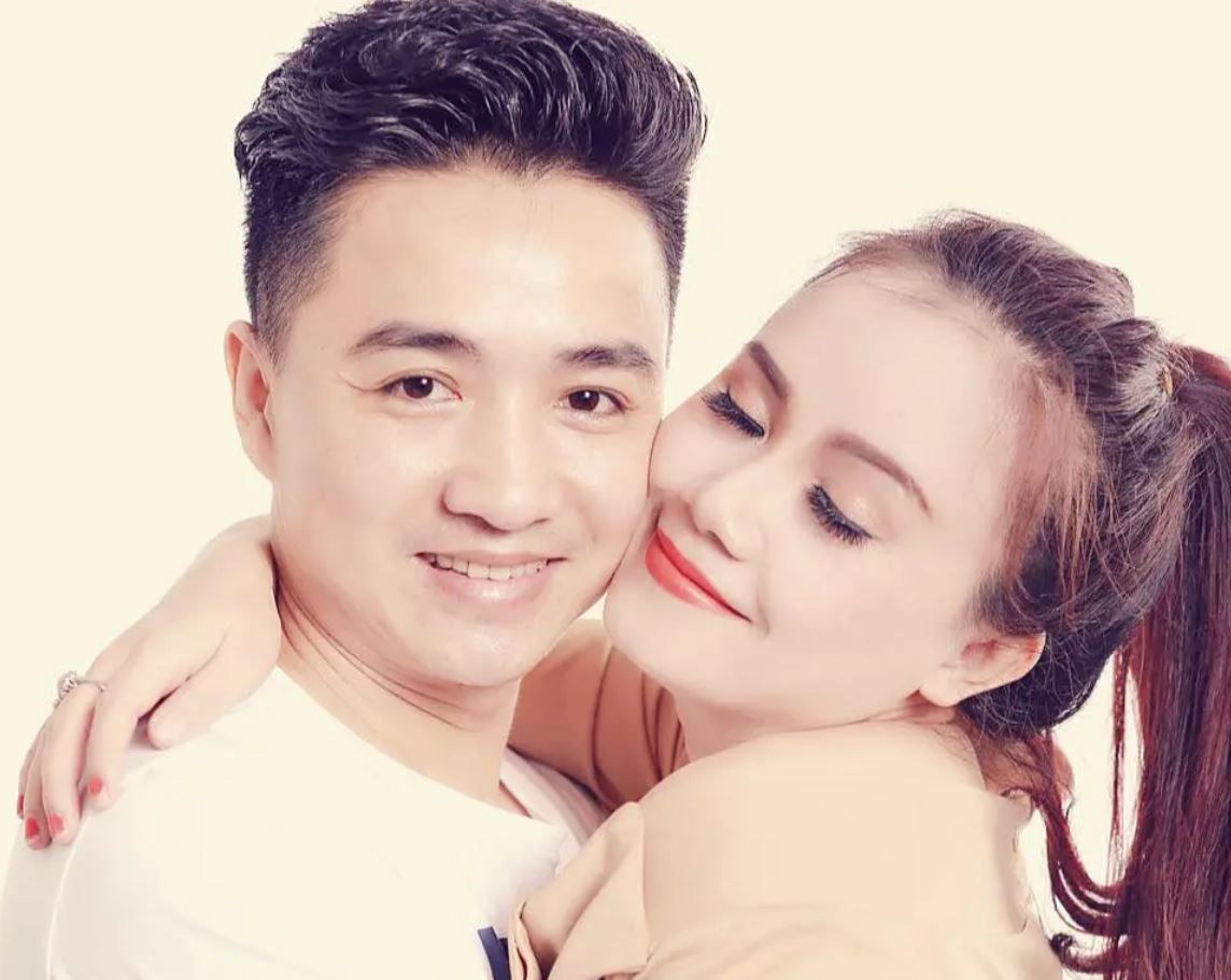 Tiểu sử Cao Xuân Thắng sinh năm 1979 hiện đang sinh sống và làm việc tại Hà Thành