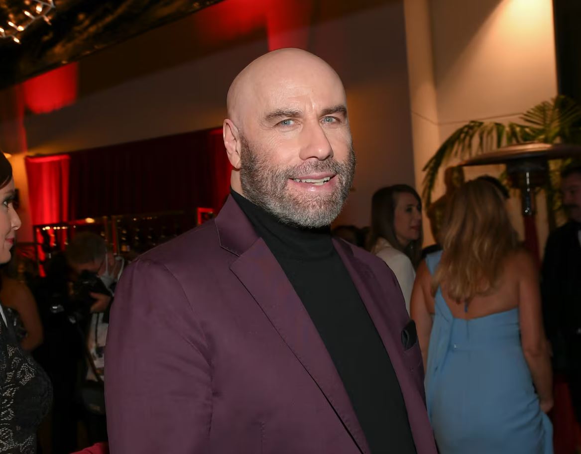 Tiểu sử John Travolta sinh ngày 18 tháng 2 năm 1954 tại ngoại ô Englewood, New Jersey, Hoa Kỳ