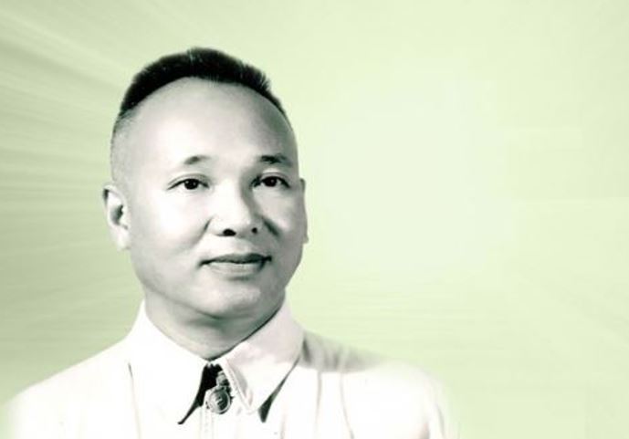 Ông được cử làm Thứ trưởng phủ Chủ Tịch vào tháng 11/1946