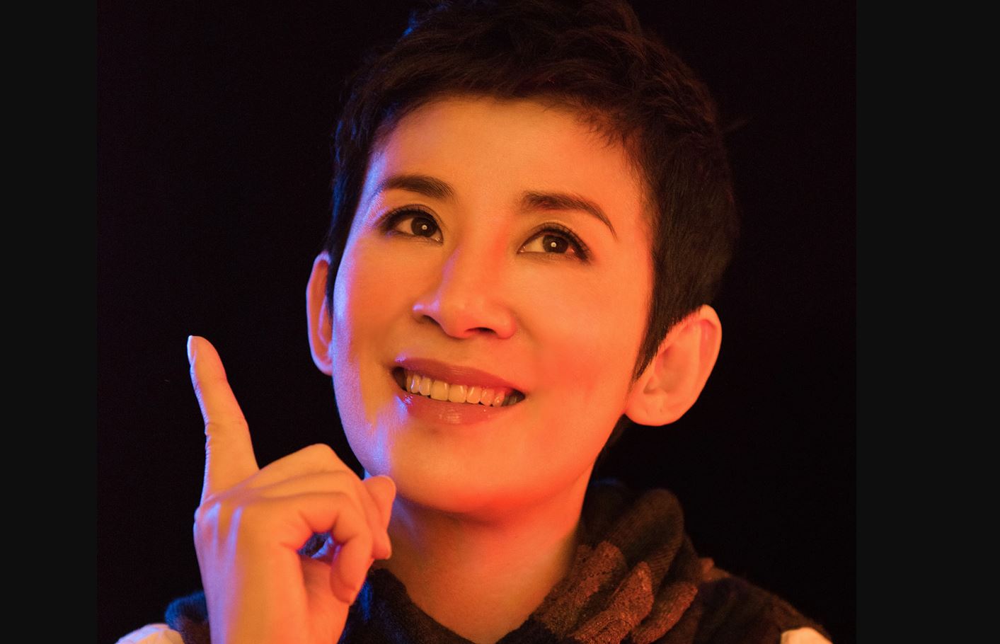 Tiểu sử Ngô Quân Như sinh ngày 02/08/1965 mang quốc tịch Hồng Kông