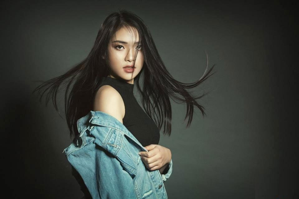 Người đẹp Phạm Diệu Linh lấn sang cuộc thi nhan sắc