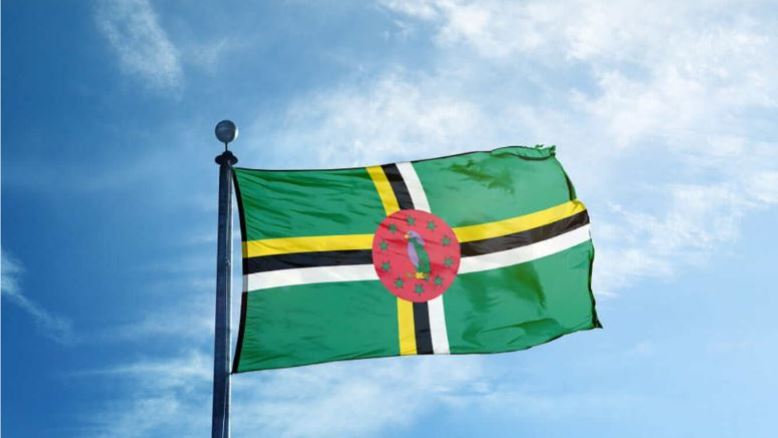 Lịch sử hình thành và sự phát triển của lá cờ Dominica