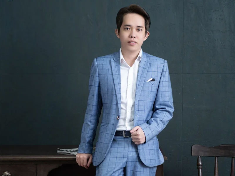 Tiểu sử Nam Blue có tên thật là Phan Thanh Nam sinh ngày 18 /12/ 1990 tại Nghệ An
