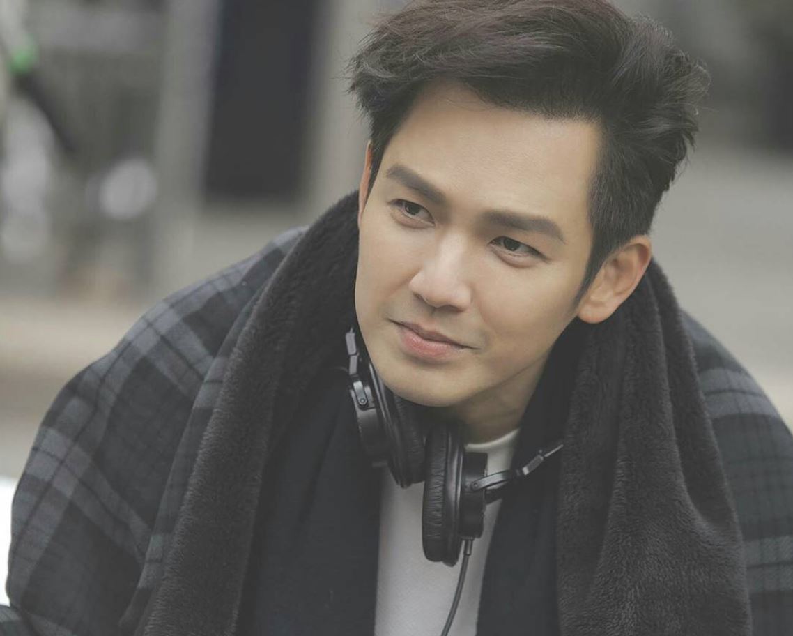 Tiểu sử Chung Hán Lương bắt đầu sự nghiệp giải trí với vai trò người mẫu năm 1990