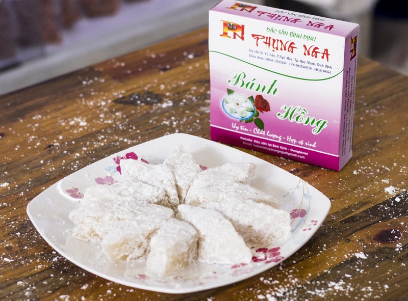 Bánh hồng Quy Nhơn thường xuất hiện trong đám cưới của bà con nơi đây