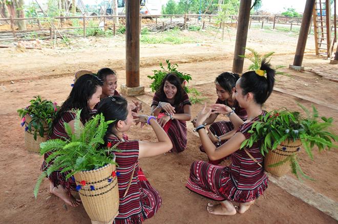 Tục ngủ mèo cho thấy nét tự do, phóng khoáng của người Chơ ho