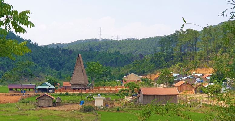 Cộng đồng Kon Bring là nơi cư trú chủ yếu của người M’Nâm