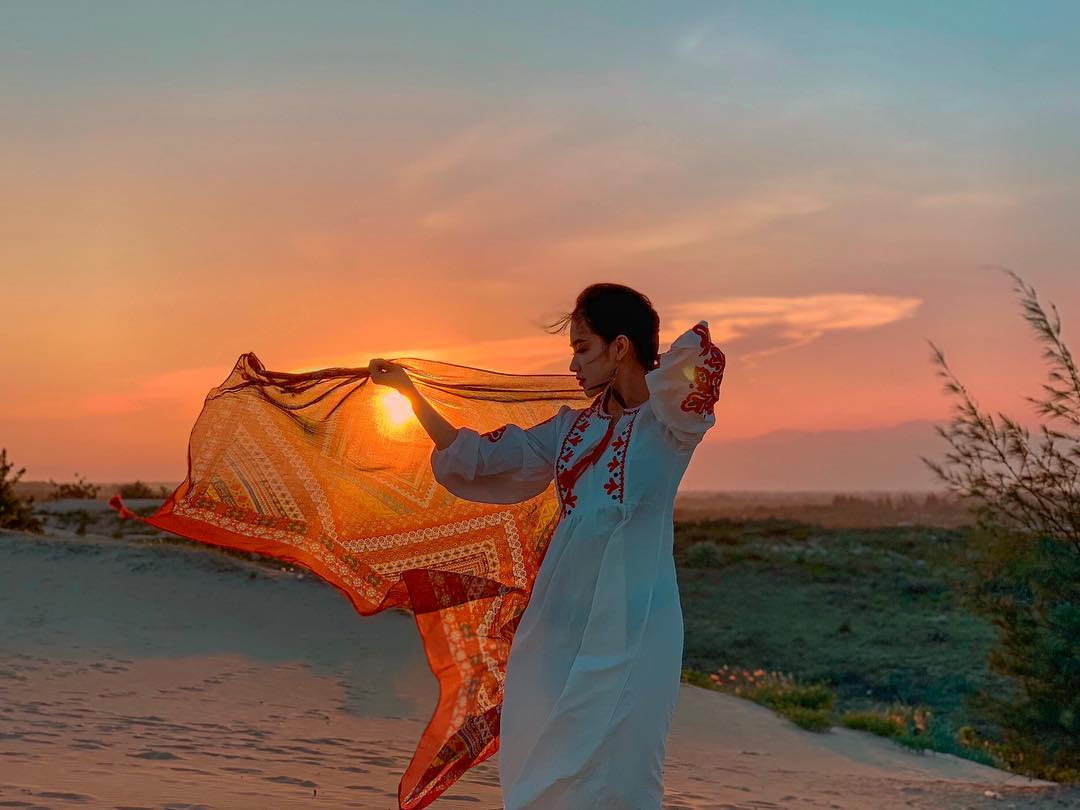 Đồi cát Nam Cương có view ngắm hoàng hôn siêu đỉnh