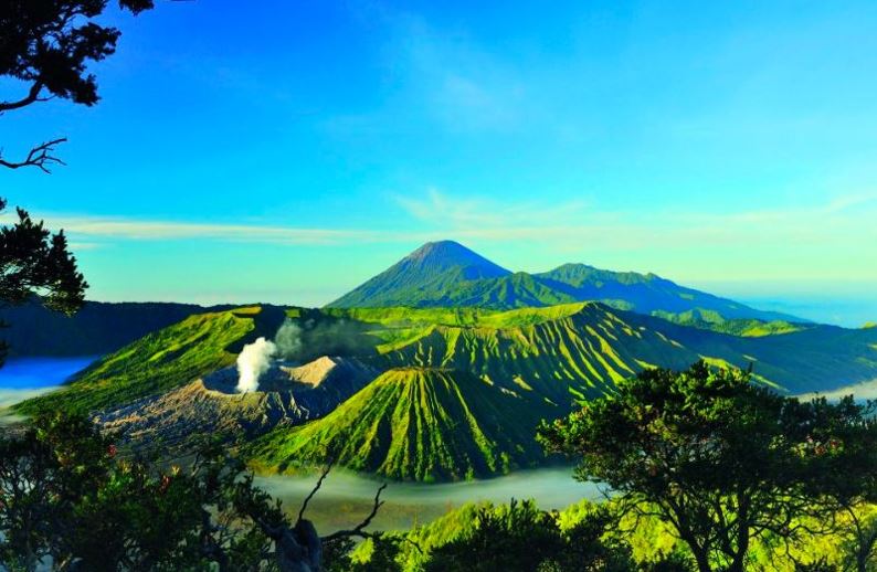 Núi lửa Bromo đẹp nhất từ tháng 5 – 10 do thời tiết mát mẻ