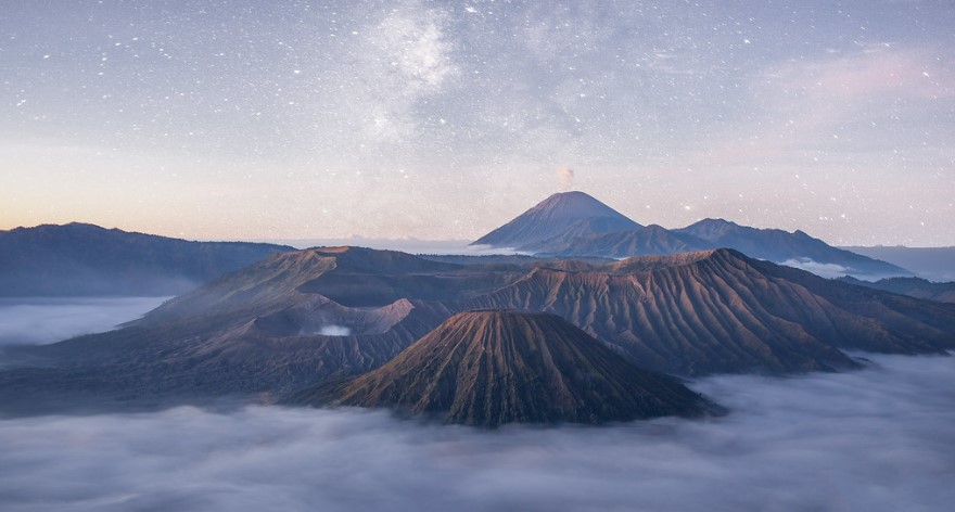 Núi lửa Bromo thu hút lượng lớn du khách ghé thăm mỗi năm