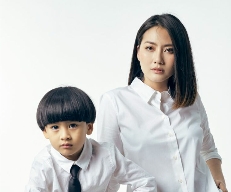 Người đẹp lựa chọn cuộc sống một mình nuôi con dù nhiều người theo đuổi