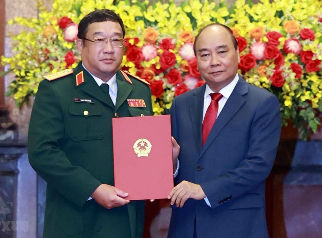 Ông được thăng quân hàm Thượng tướng vào 11/2021