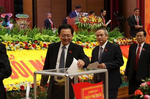 Tại Đại hội đại biểu Đảng bộ nhiệm kỳ 2020 - 2025 lần thứ XX, đồng chí Dũng đã tái đắc cử chức Bí thư tỉnh Ủy Bình Định