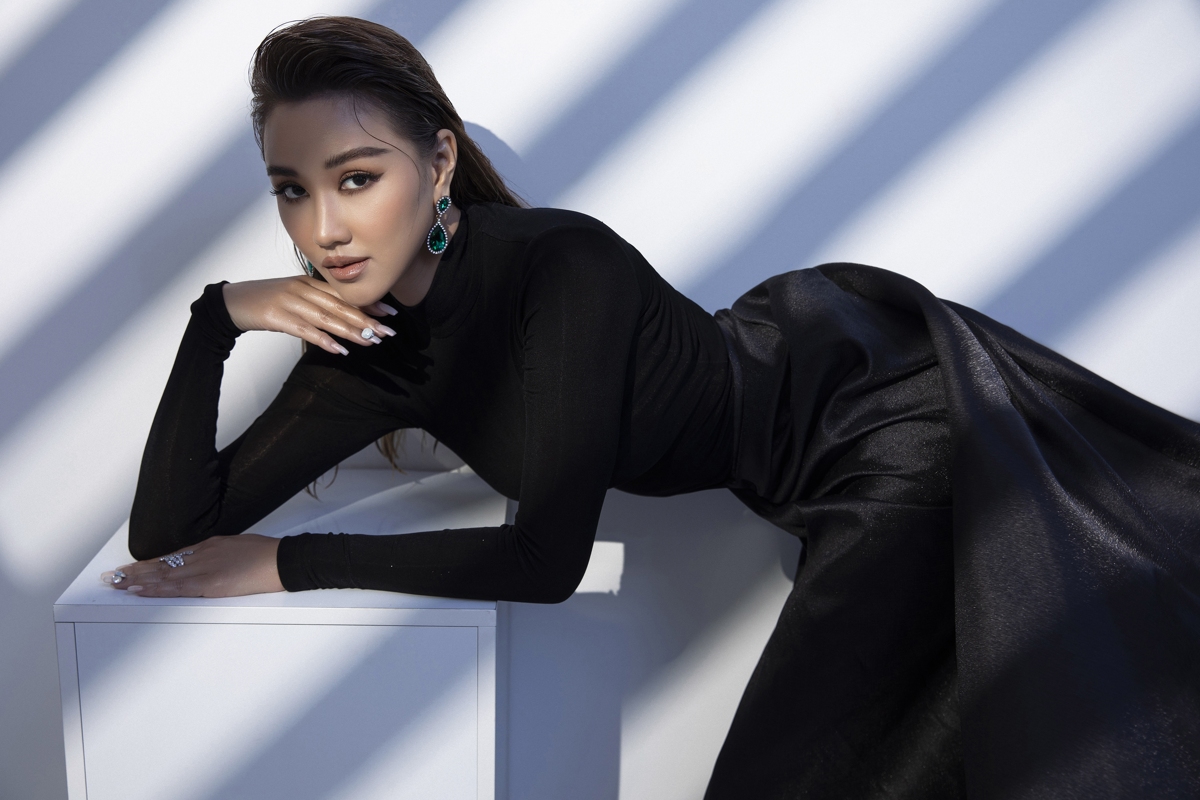 Tiểu sử Maya sinh ngày 13 tháng 7 năm 1988 tại Hà Nội Tiểu sử Maya sinh ngày 13 tháng 7 năm 1988 tại Hà Nội