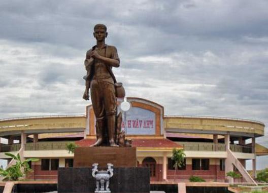 Năm 15 tuổi, Phạm Ngọc Đa trở thành đội viên du kích xã, trinh sát rồi trực tiếp tham gia chiến đấu