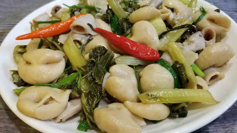 Theo nghiên cứu từ các chuyên gia dinh dưỡng cho biết lòng heo thường chứa nhiều calo và dưỡng chất
