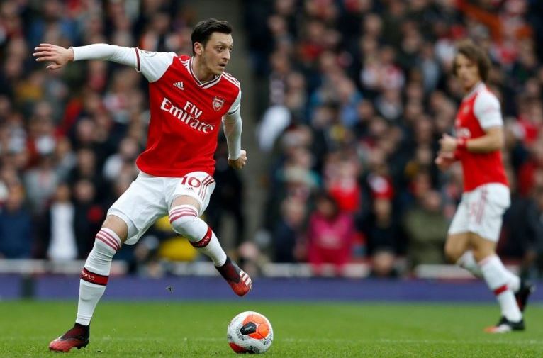 Phong cách thi đấu của siêu sao người Đức Mesut Ozil nhanh nhẹn, sáng tạo