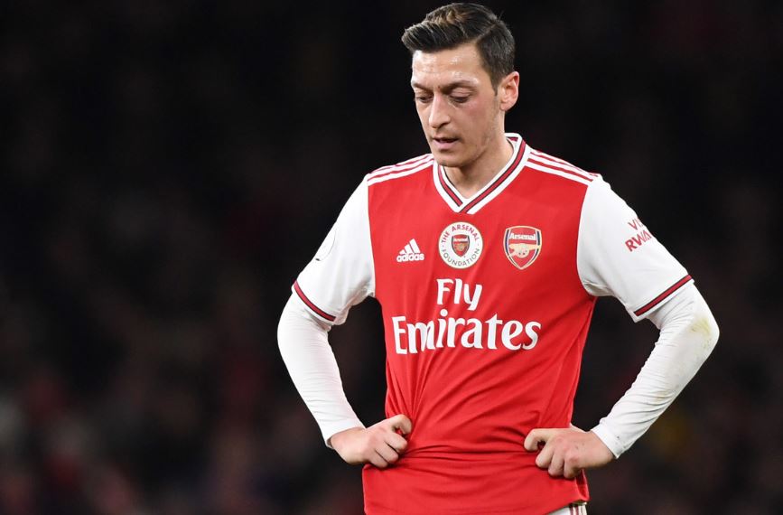 Sự nghiệp thi đấu của cầu thủ Mesut Ozil đạt thành tích nổi bật