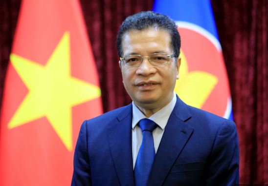 Ông đã được trao tặng nhiều giải thưởng như Huân chương lao động hạng Ba, bằng khen của Thủ tướng Chính phủ