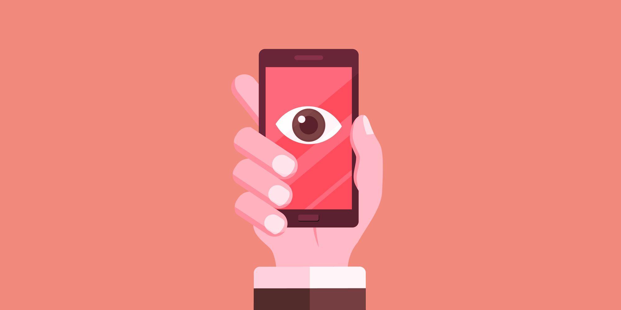 Smartphone bị cài ứng dụng nghe trộm